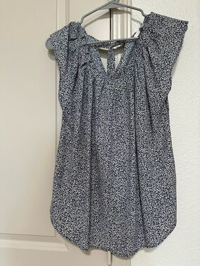 Women's Navy Floral Cap-Sleeve Blouse